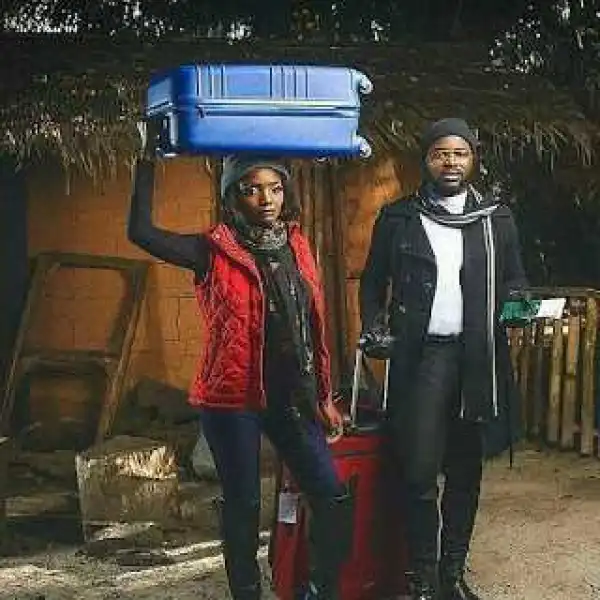 Is Simi and Falz Running Away From The Country Together? [Photo]